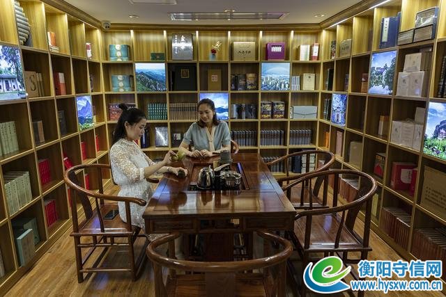 衡阳 新华书店华丽转身为中国最美县级书店 看一年书只要198元