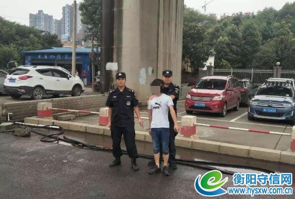 “衡阳快警”训练有素,半小时抓获持刀抢劫嫌犯