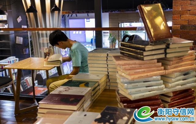 衡阳 新华书店华丽转身为中国最美县级书店 看一年书只要198元