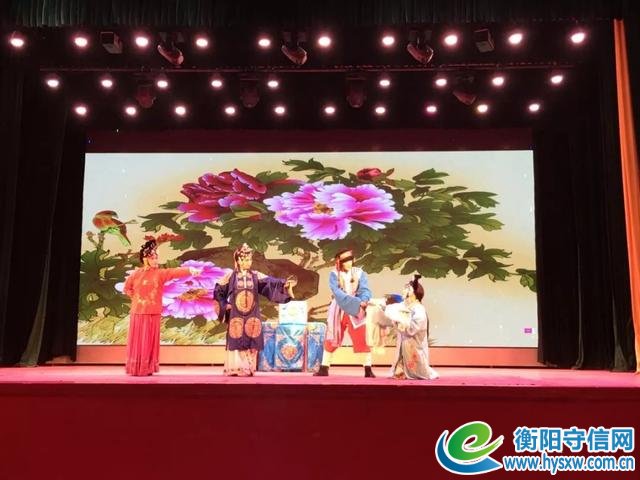 衡阳市“周末百姓剧场”拉开序幕,市民家门口享受免费文化大餐