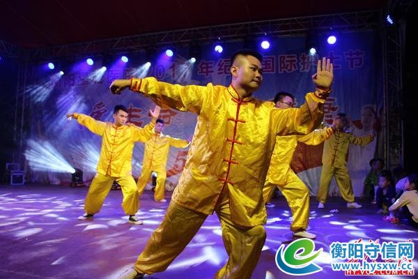 白衣天使展风采 衡阳星城医院举行护士节文艺晚会